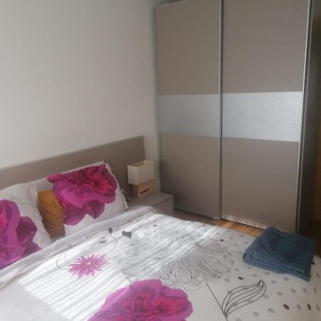 Apartamento Praga Vitoria-Gasteiz Exterior foto